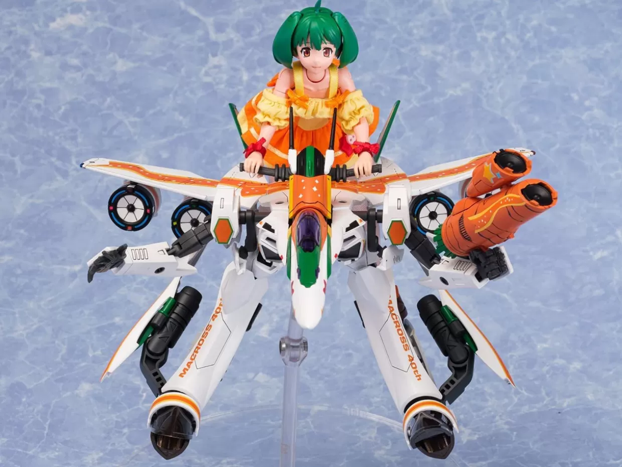 New Aoshima Acks V.F.G. Macross Frontier Vf-25F Messiah Ranka Lee Macross 40Th Anniversary Plastic Model