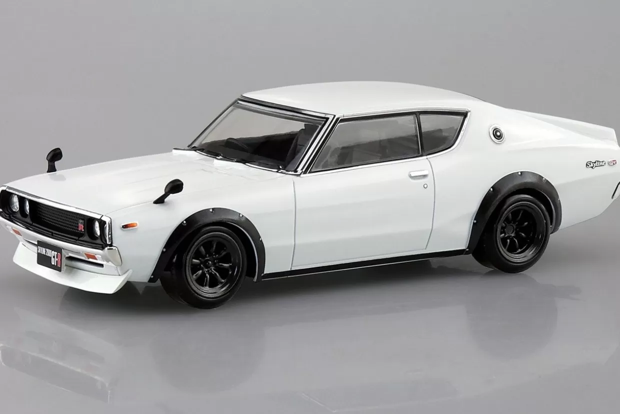 Shop Aoshima The Snap Kit 1/32 Nissan C110 Skyline Gt-R Custom (White) Plastic Model