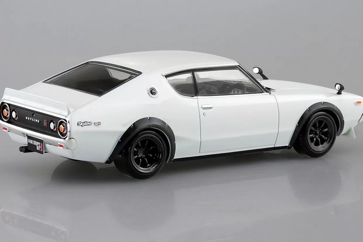 Shop Aoshima The Snap Kit 1/32 Nissan C110 Skyline Gt-R Custom (White) Plastic Model