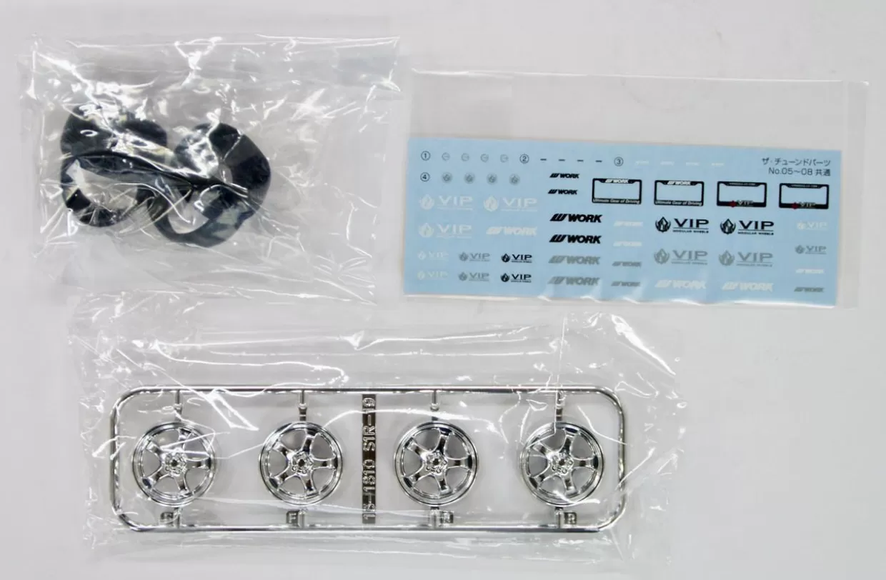 Fashion Aoshima Tuned Parts 1/24 Work Meister S1R 19Inch Tire & Wheel Set