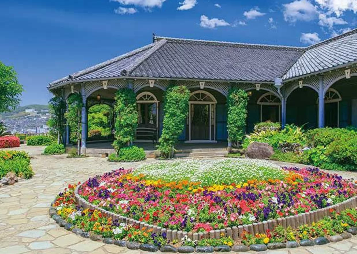 Hot Appleone 500-297 Jigsaw Puzzle Former Glover House With Romantic Flowers (500 Pieces)