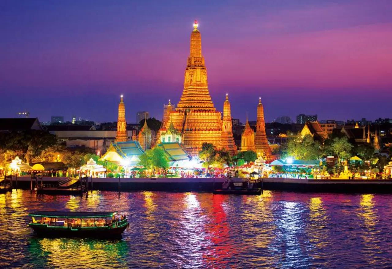 Epoch 79-371 Jigsaw Puzzle Temple Of Dawn Wat Arun Thailand (450 S-Pieces)