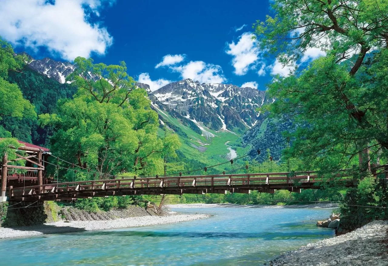 Epoch Jigsaw Puzzle 25-172 Kappa Bridge And Clear Stream Nagano (300 Pieces)