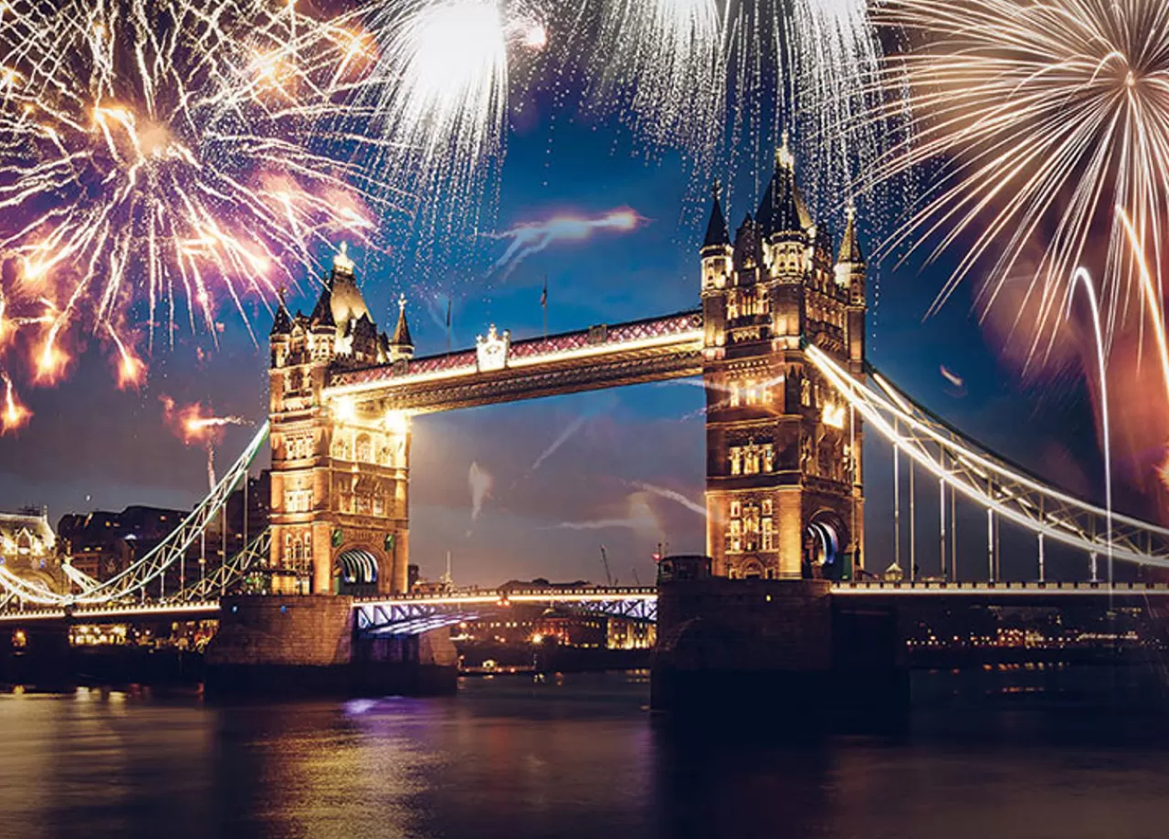 Epoch Jigsaw Puzzle 79-352S London Fireworks New Year's Eve Countdown (500 Pieces)
