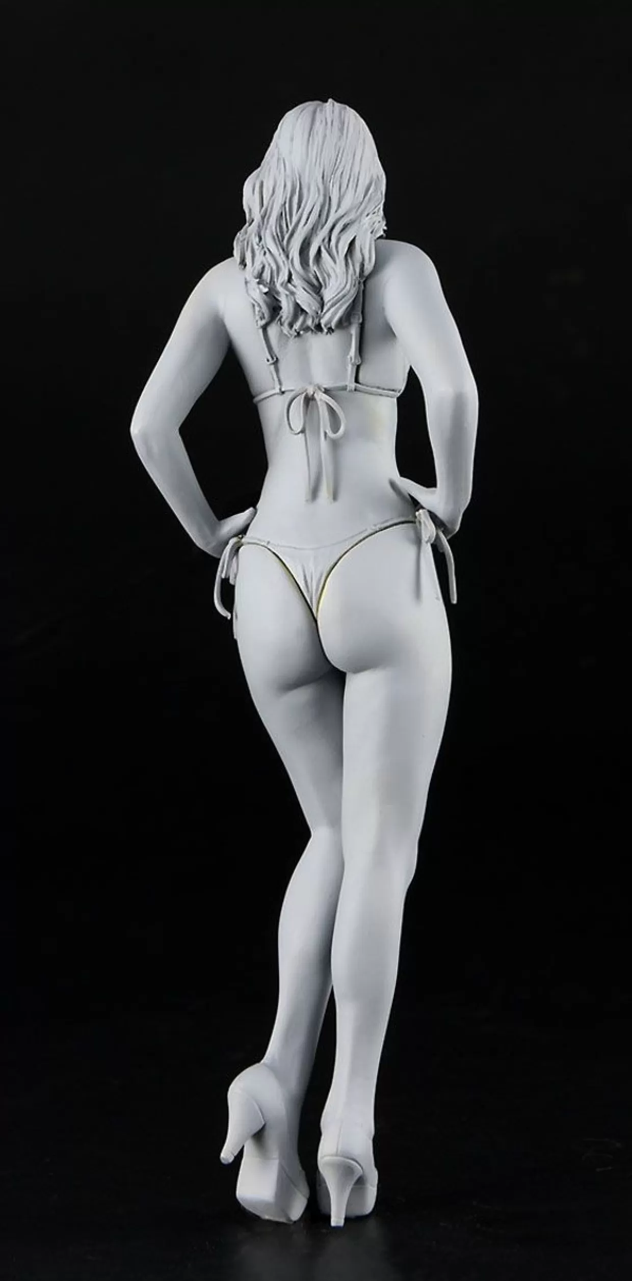 Fashion Hasegawa 1/12 Real Figure Collection No.27 American Lowrider Girl Vol.2 Resin Figure Kit