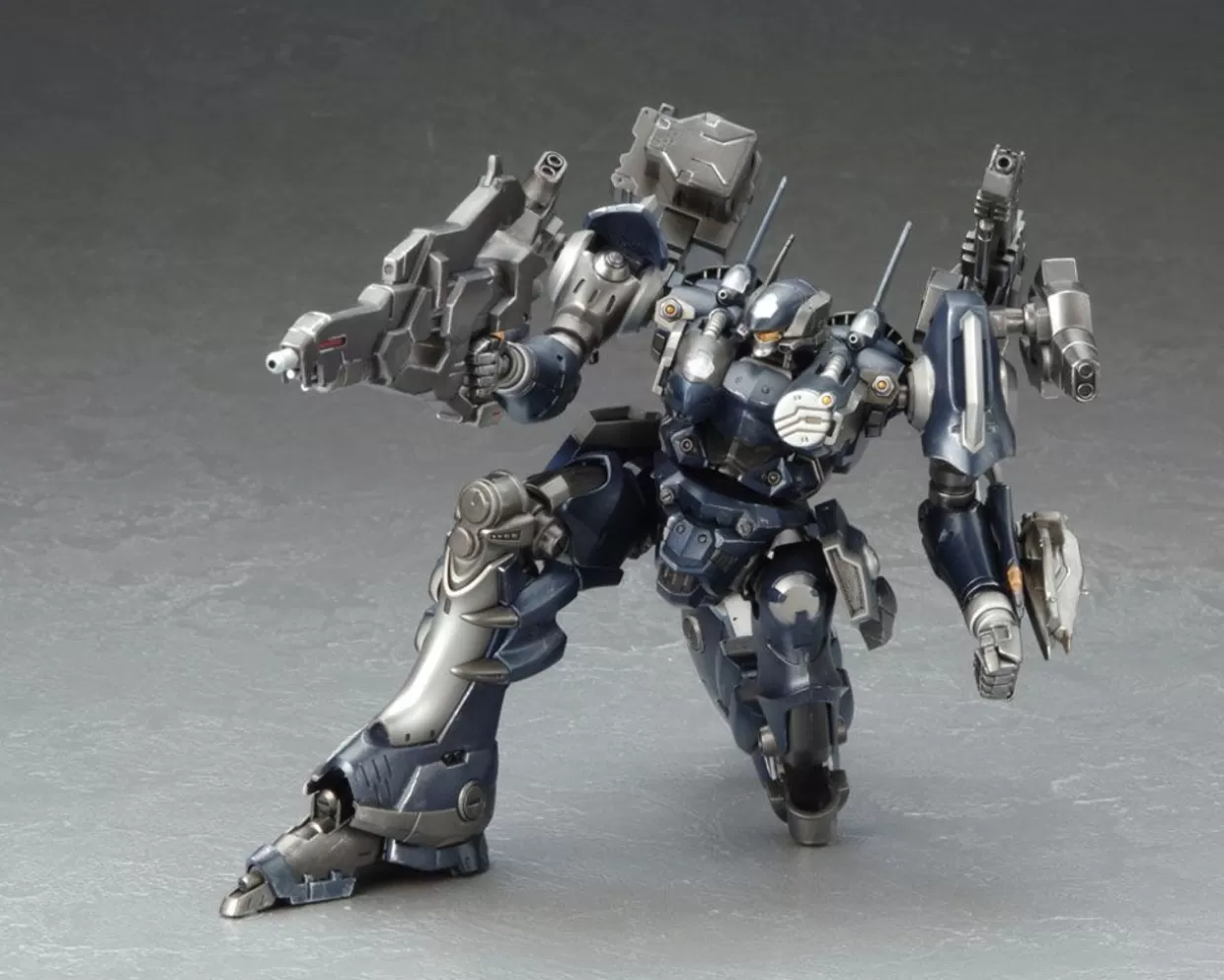 Clearance Kotobukiya Mirage C01-Gaea 1/72 Plastic Model (Armored Core)