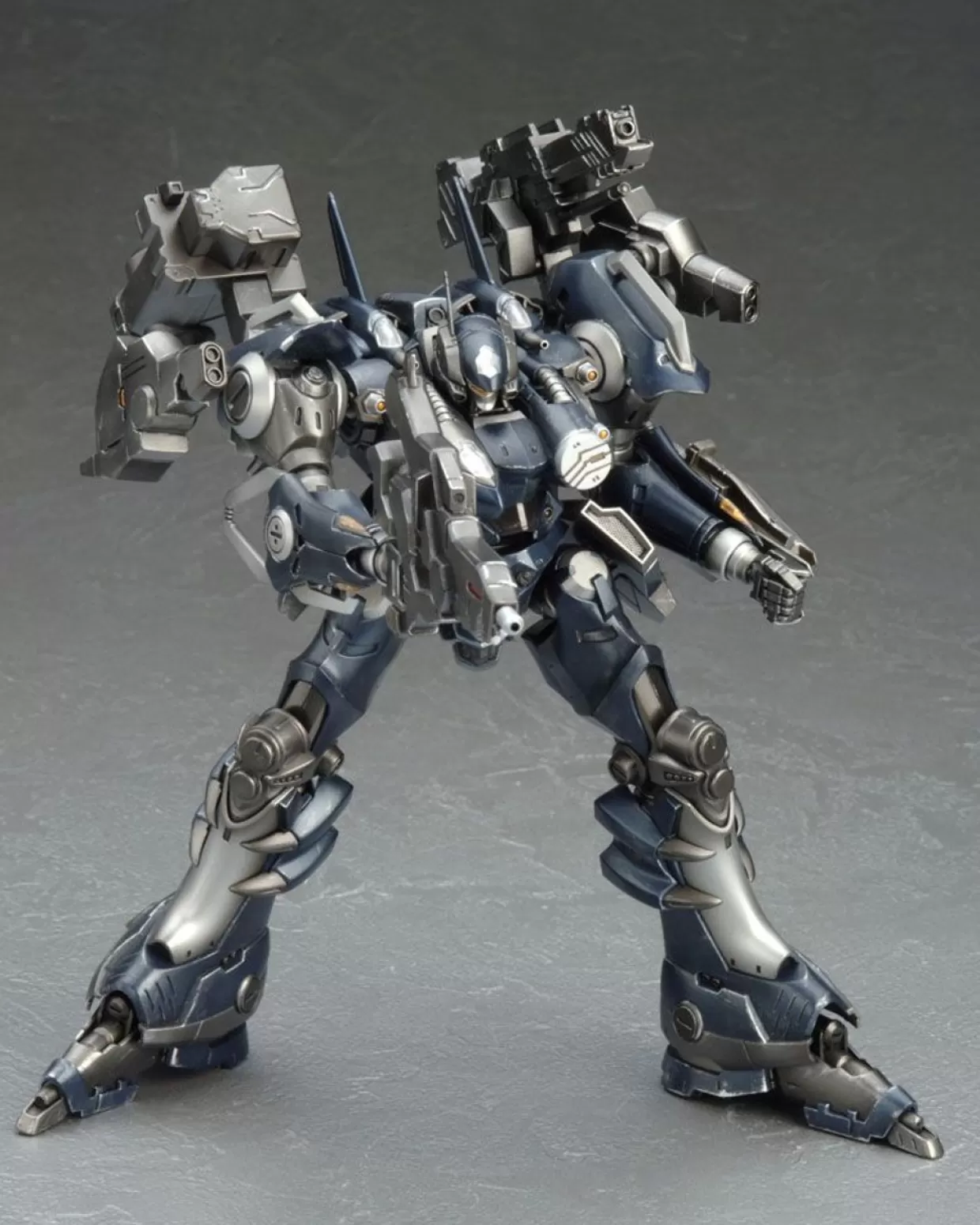 Clearance Kotobukiya Mirage C01-Gaea 1/72 Plastic Model (Armored Core)