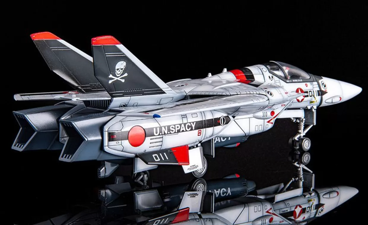 Sale Max Factory Plamax 1/72 Vf-1A/S Fighter Valkyrie (Hikaru Ichijyou's Fighter) Factory Edition Plastic Model (Macross: Do You Remember Love?)