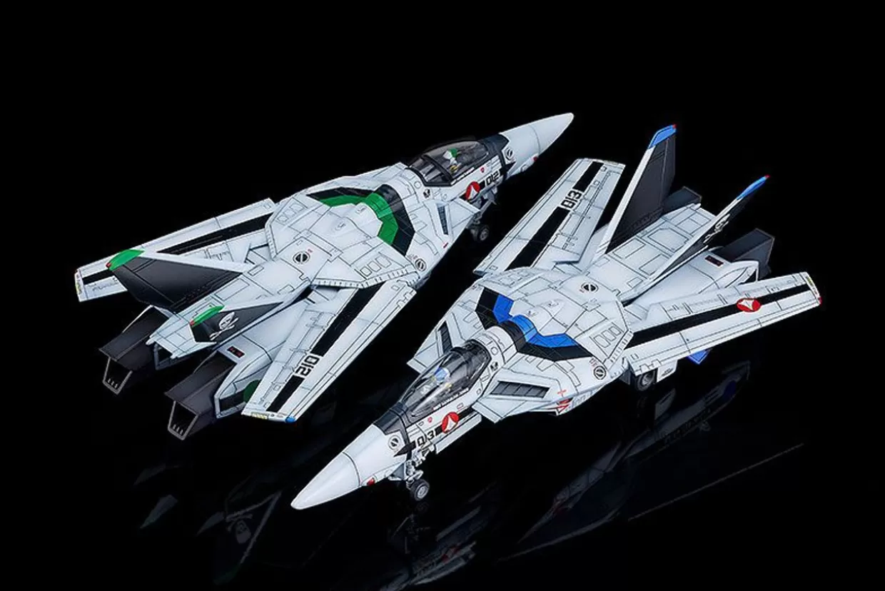 Sale Max Factory Plamax 1/72 Vf-1A/S Fighter Valkyrie (Maximilian Jenius / Hayao Kakizaki's Fighter) Factory Edition Plastic Model (Macross: Do You Remember Love?)