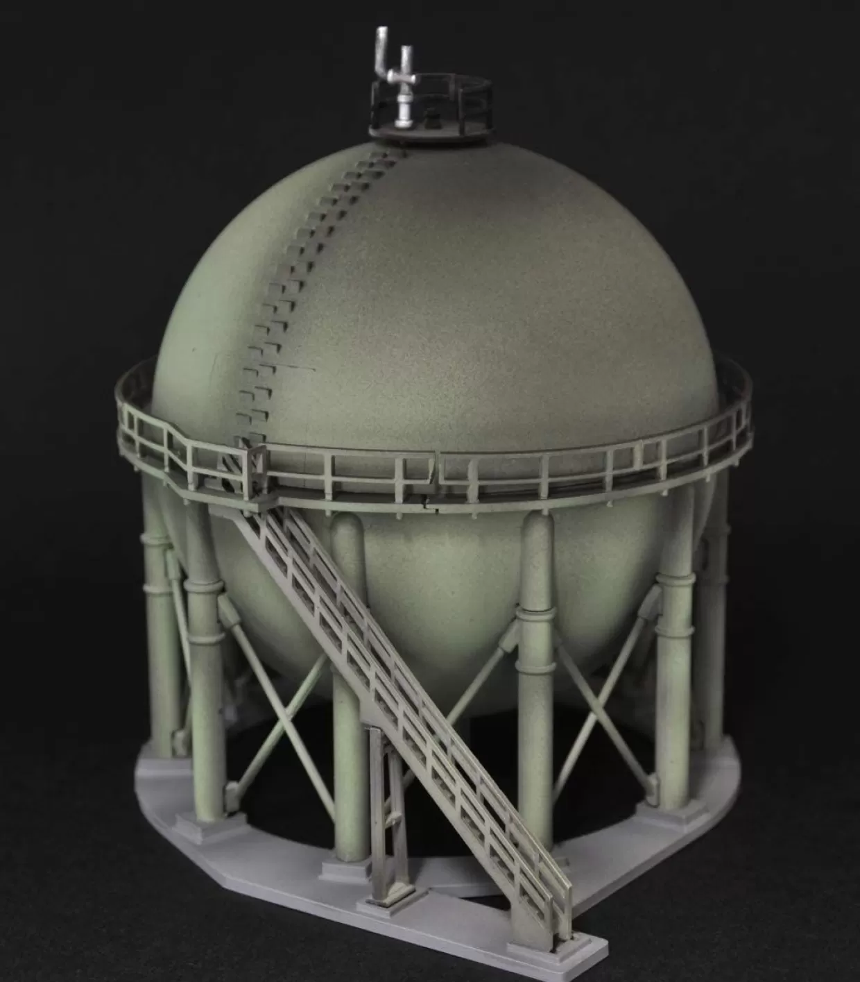 Cheap Tomytec Dcm08 Diocolle Combat 1/144 War-Damaged Manufacturing Plant A (Propane Storage Tank) Plastic Model