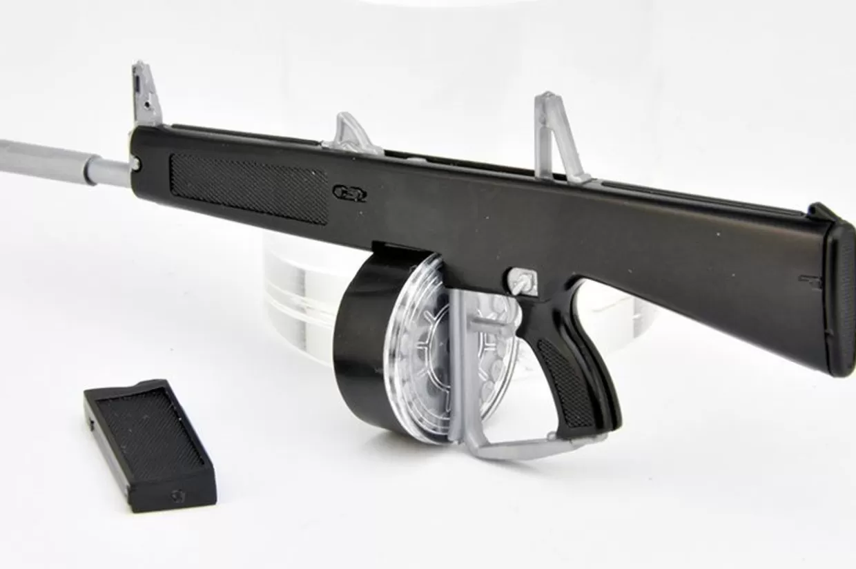 Shop Tomytec Military Series 1/12 Little Armory Resident Evil: Death Island Weapons Type 1 Leon S. Kennedy Plastic Model