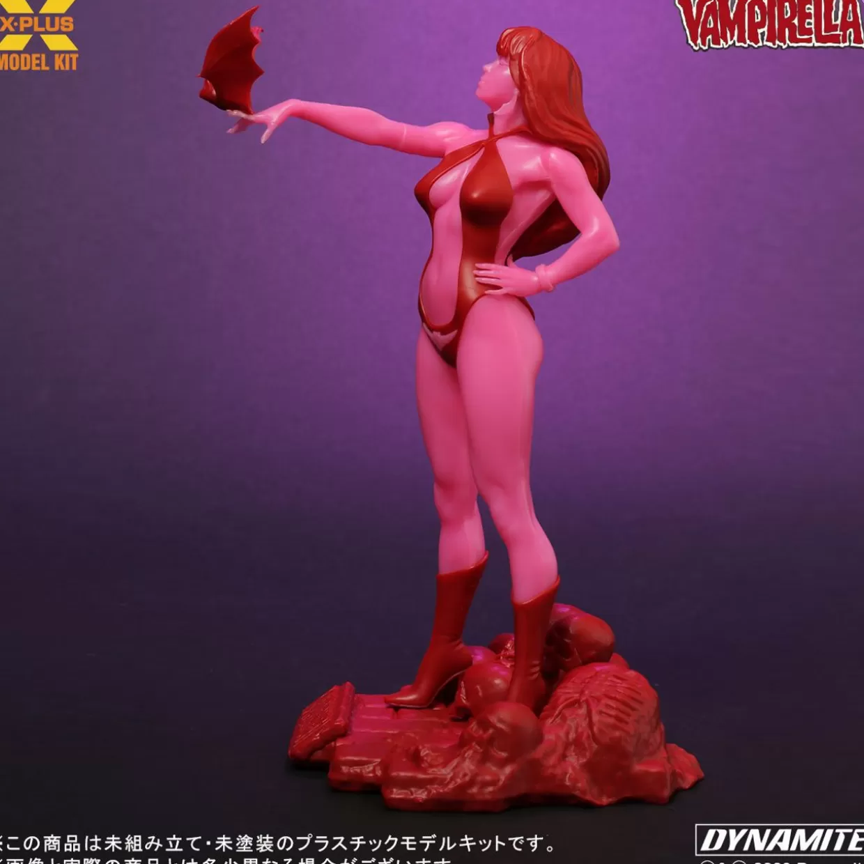 Online XPlus 1/8 Vampirella Jose Gonzalez Glow In The Dark Edition Plastic Model Kit