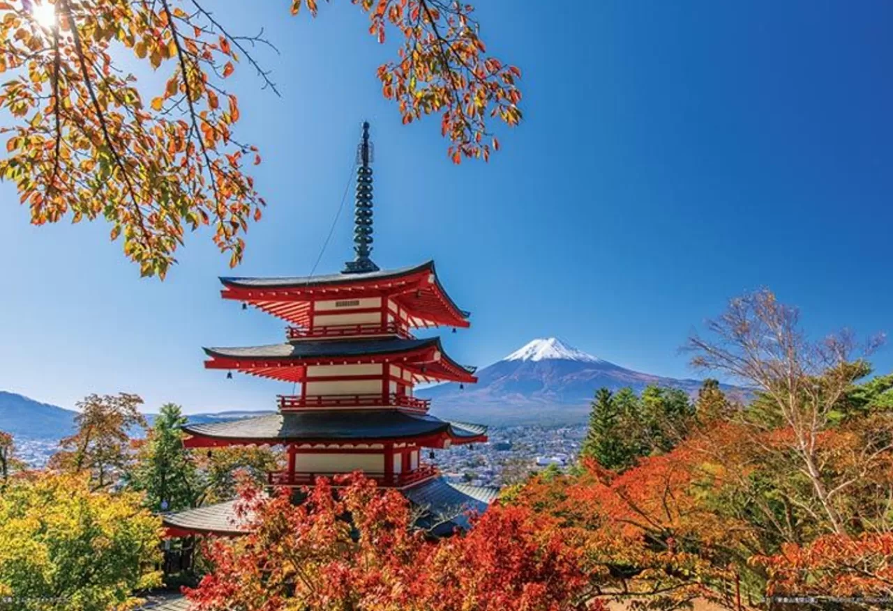 Yanoman 01-2088 Jigsaw Puzzle Autumn Scenery Of Arakurayama Sengen Park Yamanashi Japan (108 L-Pieces)